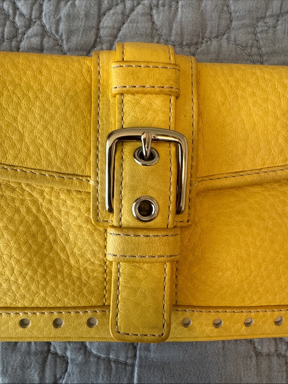 Gorgeous Coach Yellow Pebbled Leather Wristlet Clutch with Buckle - Picture 5 of 7